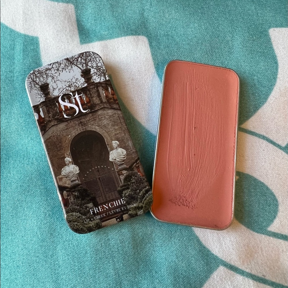 SOLD - Picture 2 of 4